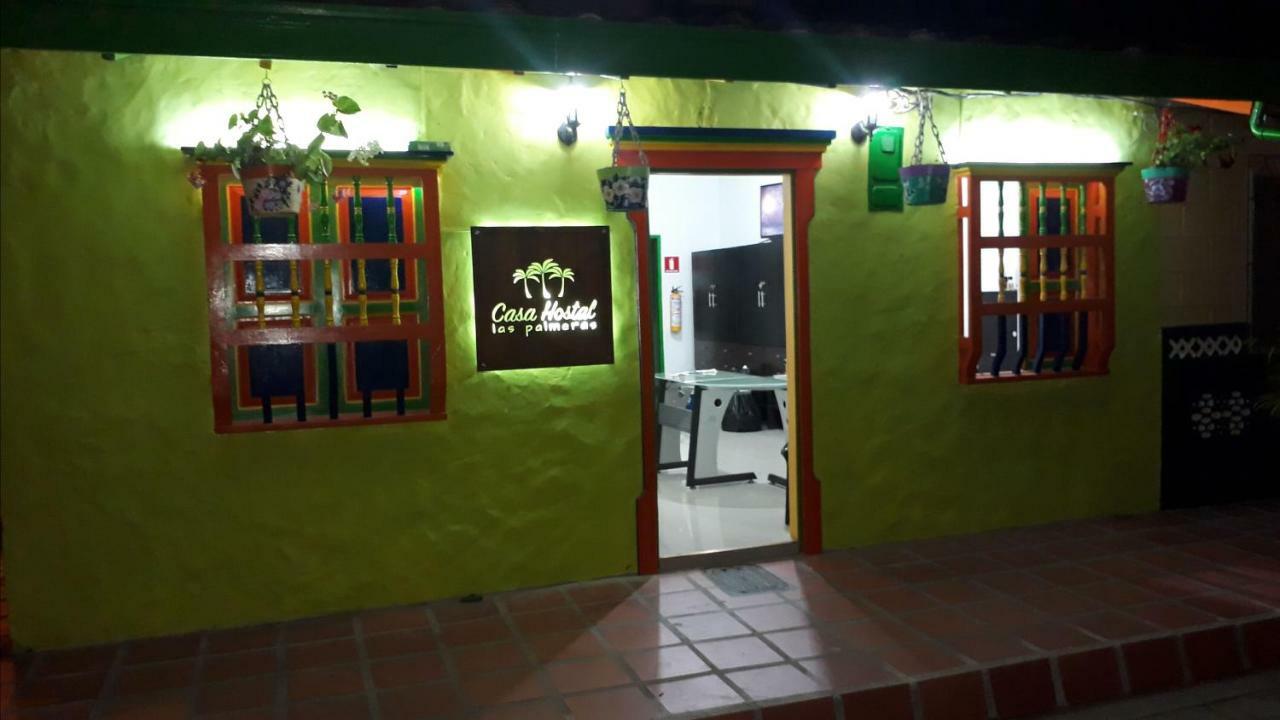 Casa Hostal Las Palmeras กัวตาเป ภายนอก รูปภาพ