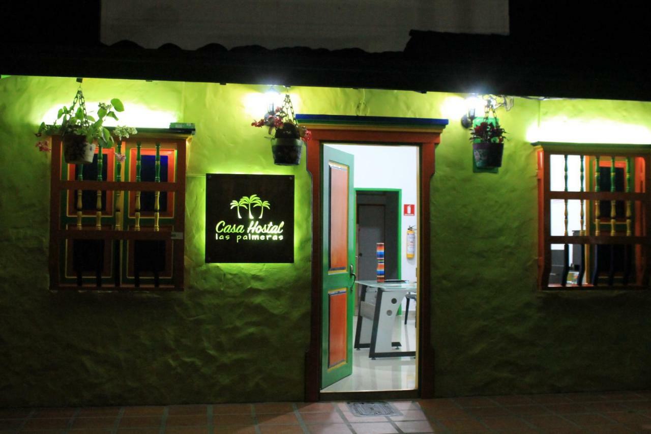 Casa Hostal Las Palmeras กัวตาเป ภายนอก รูปภาพ